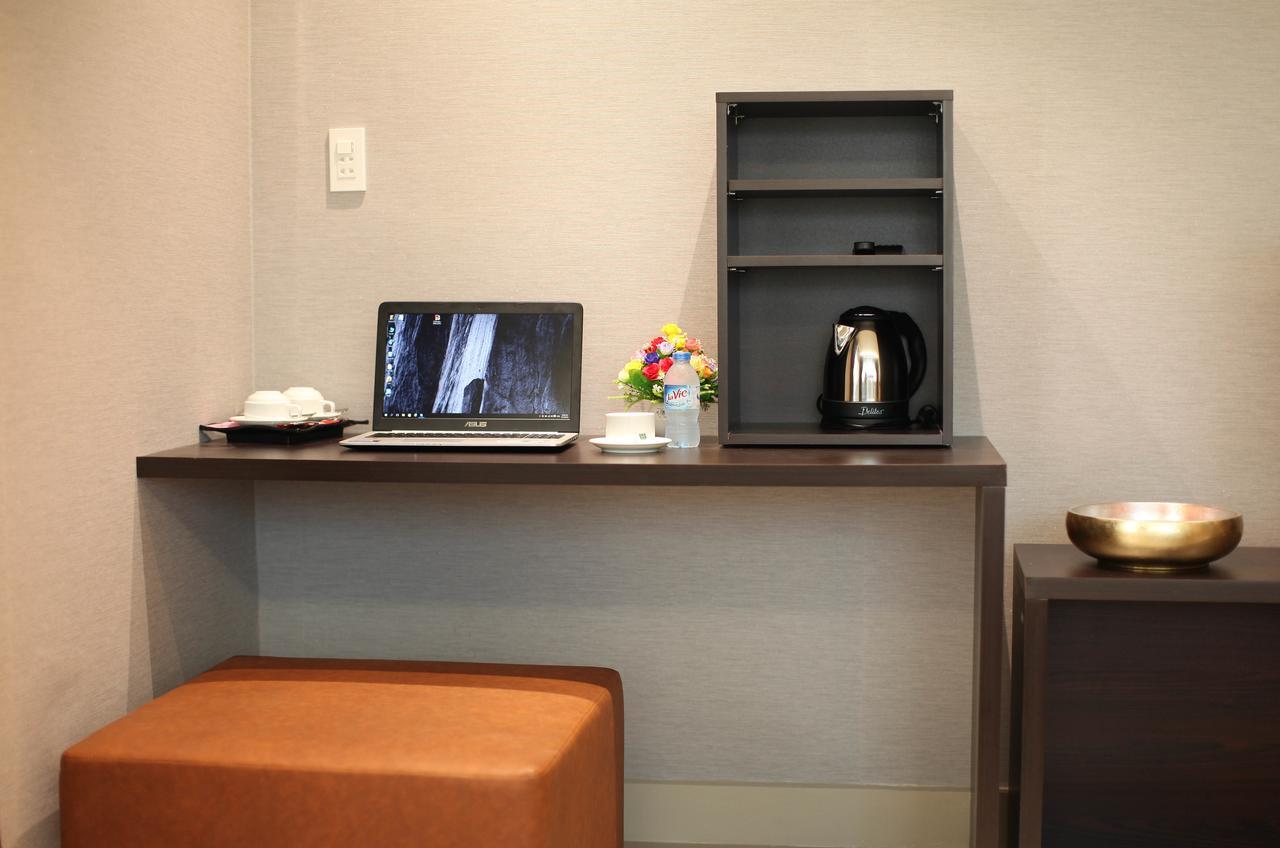 Compass Living Joy Aparthotel Ho Chi Minh City Exterior photo