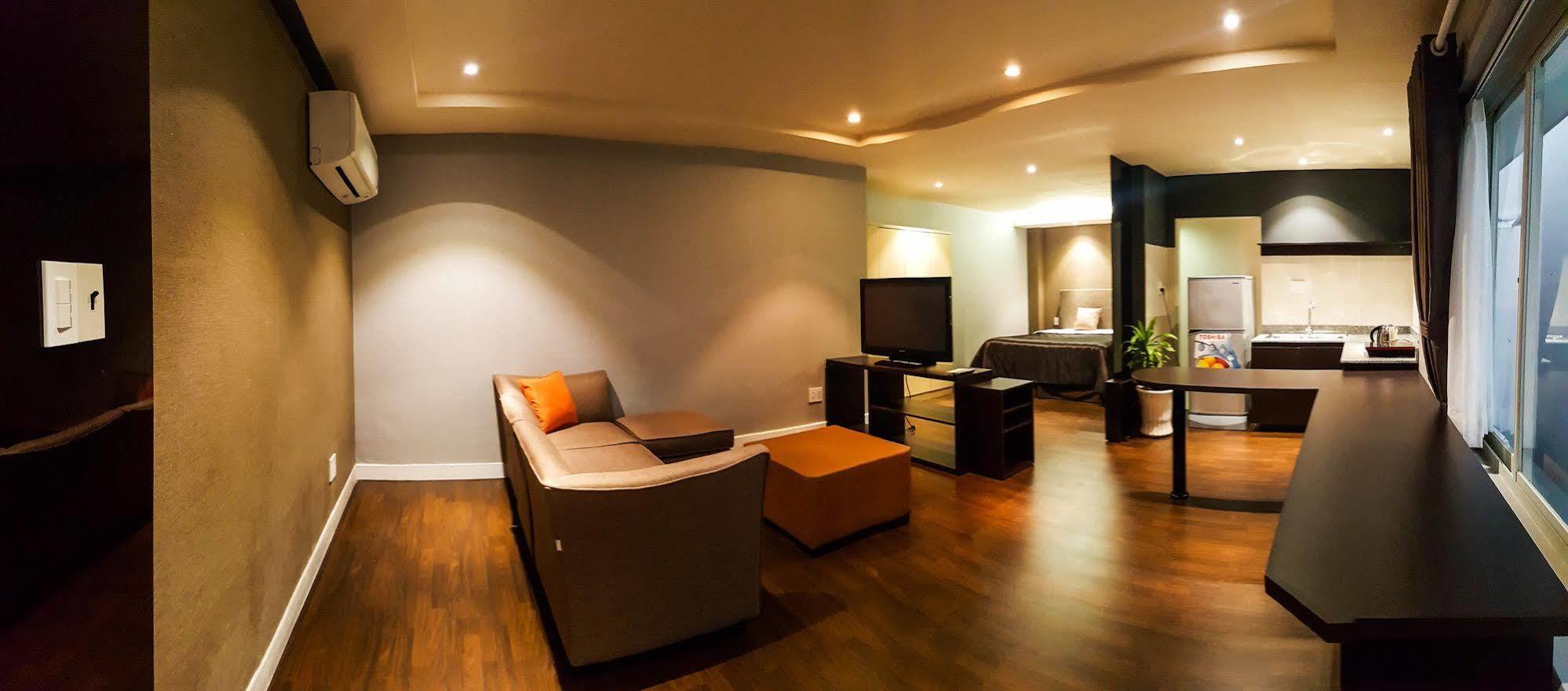 Compass Living Joy Aparthotel Ho Chi Minh City Exterior photo